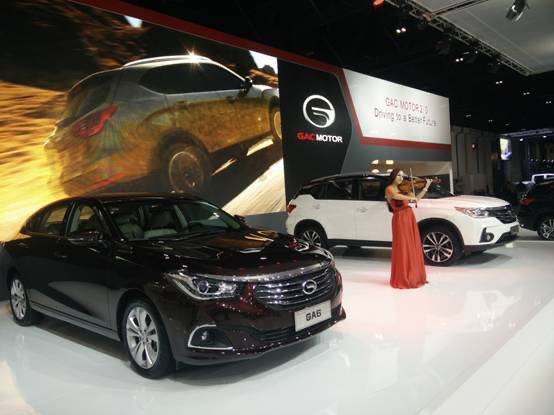 2015_11_auto_show_in_Dubai.jpg